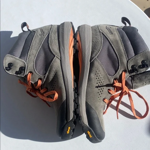 Danner Inquire Mid Waterproof Hiking Boots In Dark Grey/Salmon-Sz 8 - Picture 12 of 16
